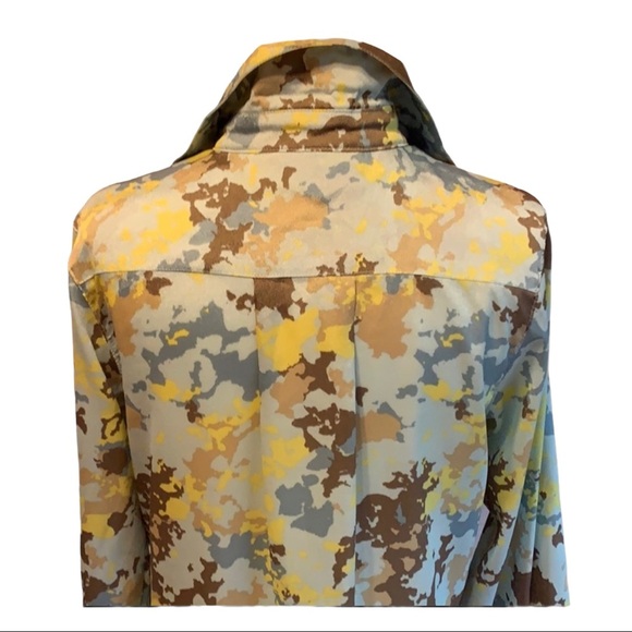 DASH BY KARDASHIAN•BLOUSE - Picture 4 of 7